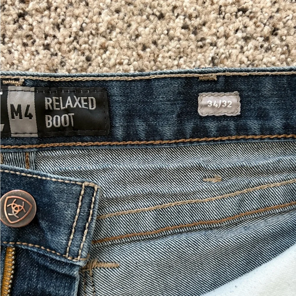 Ariat Men's Blue Jeans - Picture 5 of 6